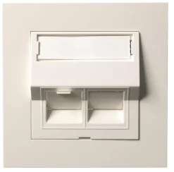 Modulaarinen pistorasia