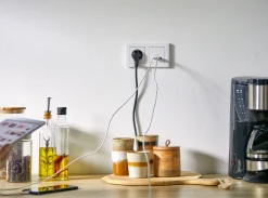 USB-latausliitäntä