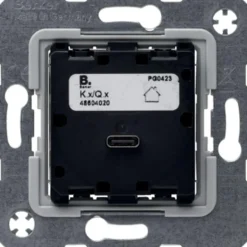 USB-latauspistorasia