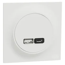 USB-latauspistorasia